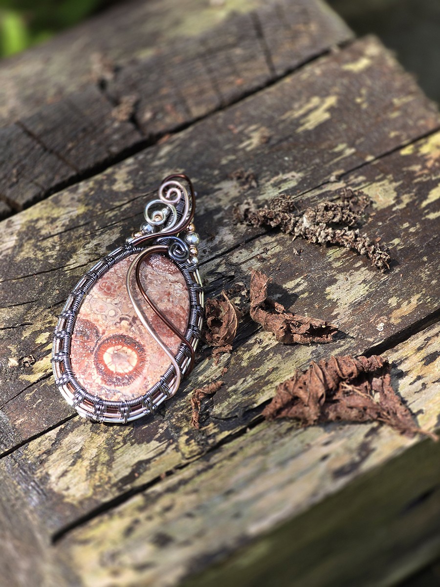 Image d'illustration du produit Pendentif jaspe racine fossile