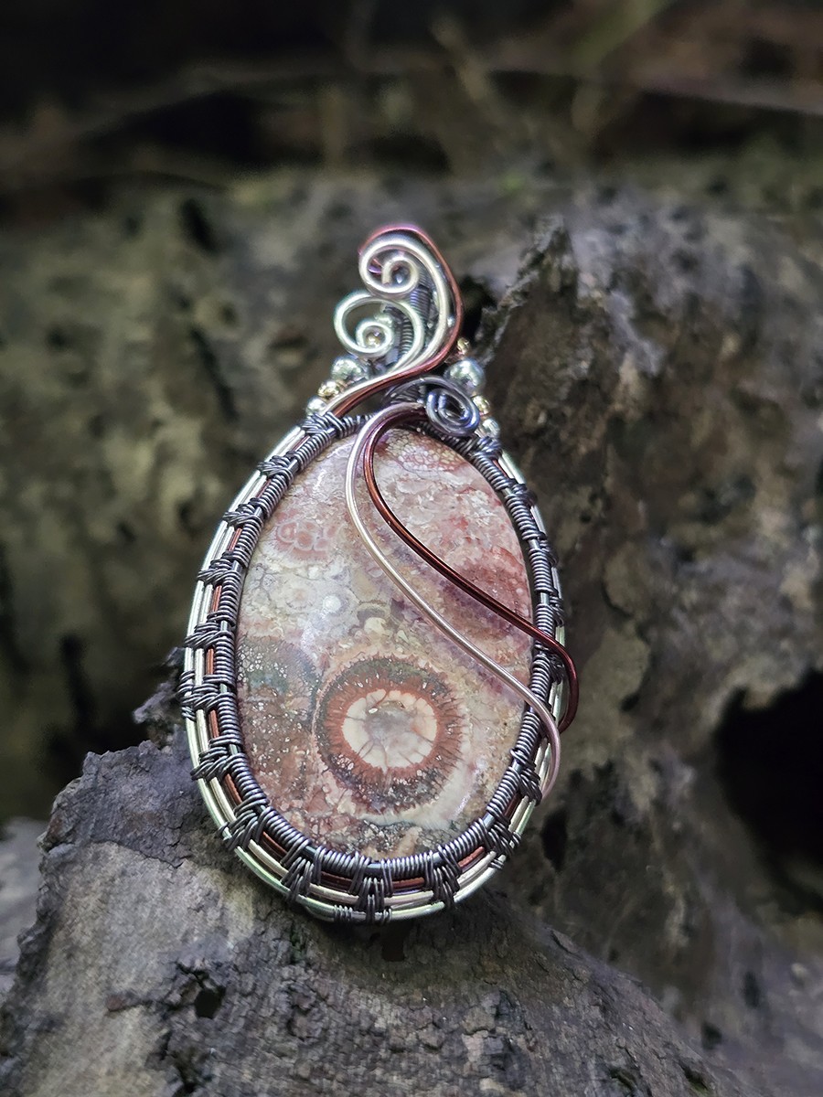 Image d'illustration du produit Pendentif jaspe racine fossile