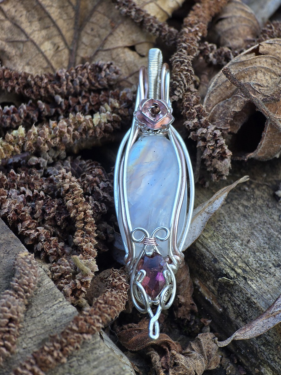 Image d'illustration du produit Pendentif péristérite et tourmaline