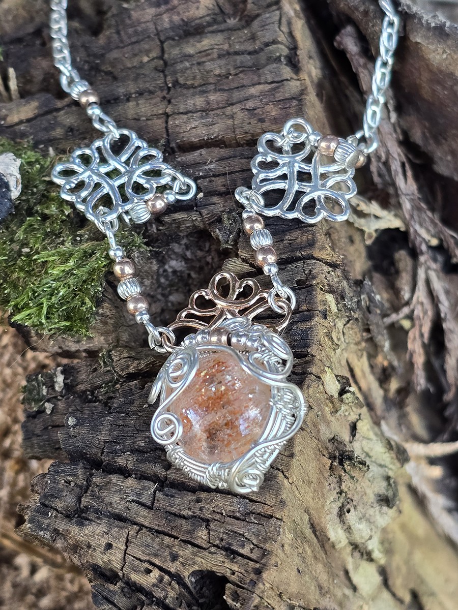 Image d'illustration du produit Collier Héliolite et argent