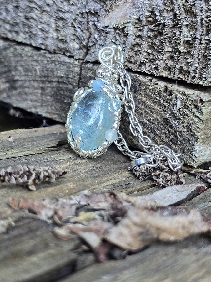 Image d'illustration du produit Pendentif aigue-marine et argent