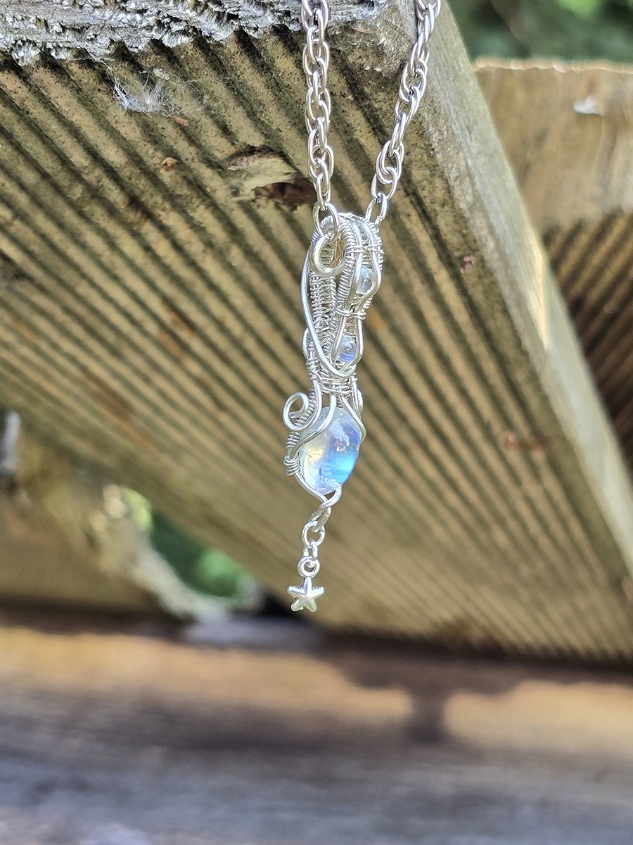 Image d'illustration du produit Pendentif péristérites et argent
