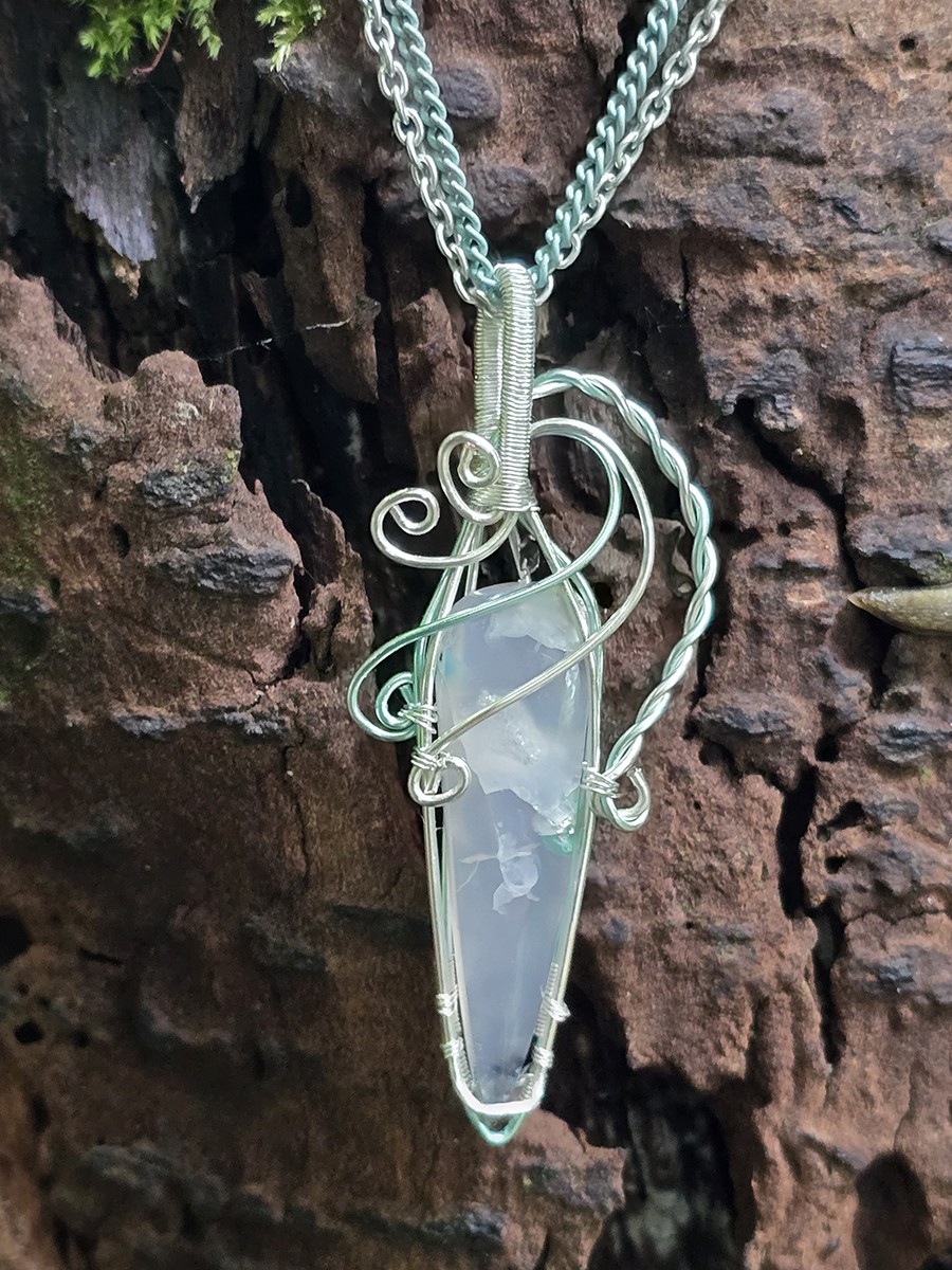 Image d'illustration du produit Pendentif en pointe d'agate cuprifère à chrysocolle