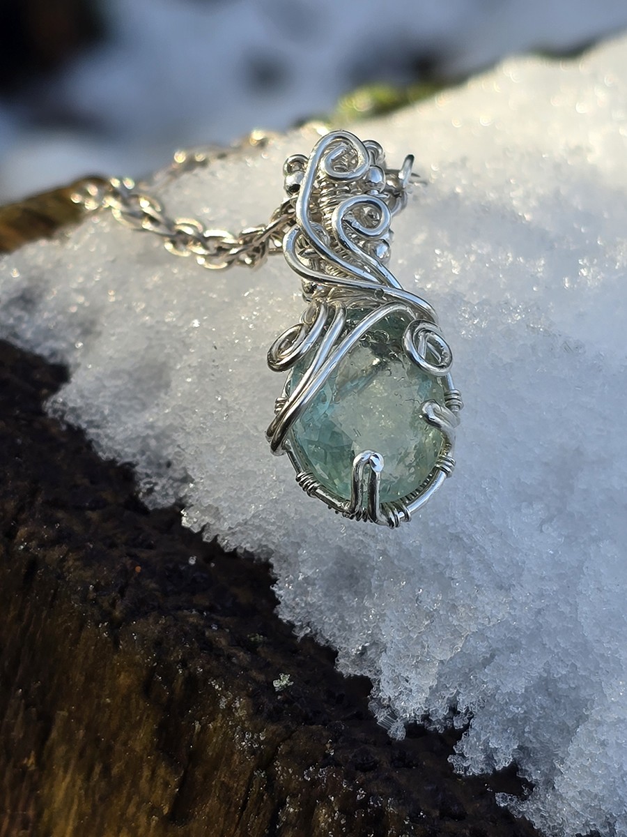 Image d'illustration du produit Pendentif argent et fluorite