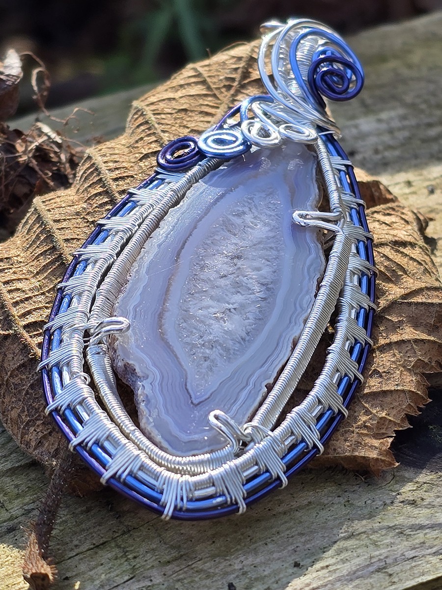 Image d'illustration du produit Grand pendentif tranche d'agate