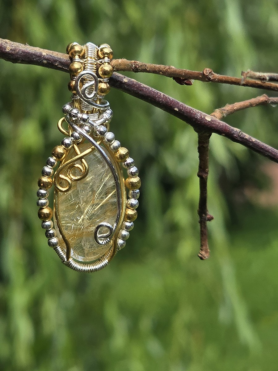 Image d'illustration du produit Pendentif quartz à rutile