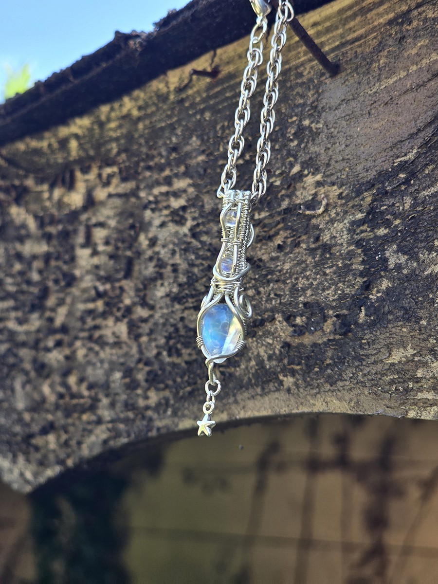 Image d'illustration du produit Pendentif péristérites et argent