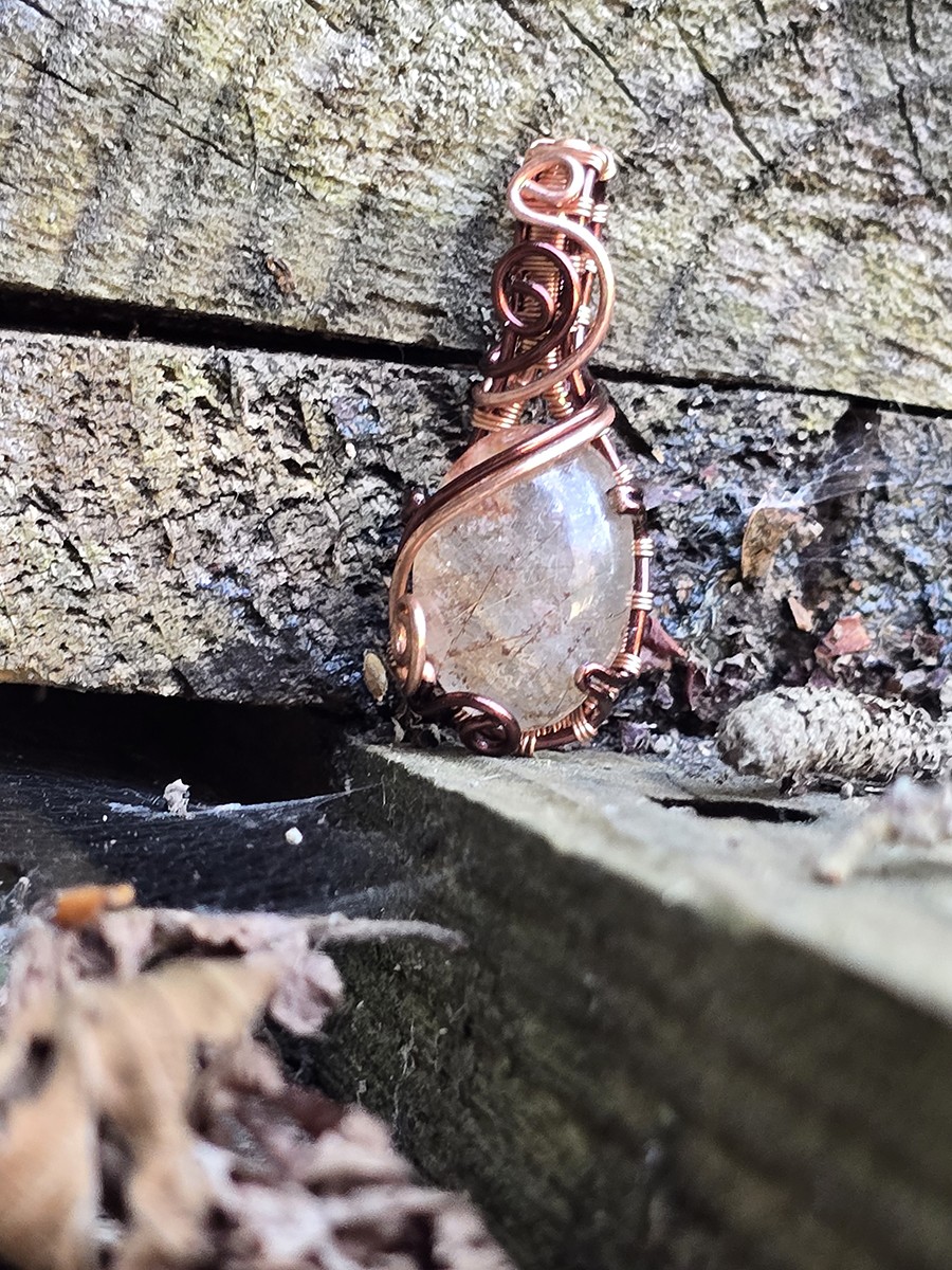 Image d'illustration du produit Pendentif quartz lodolite