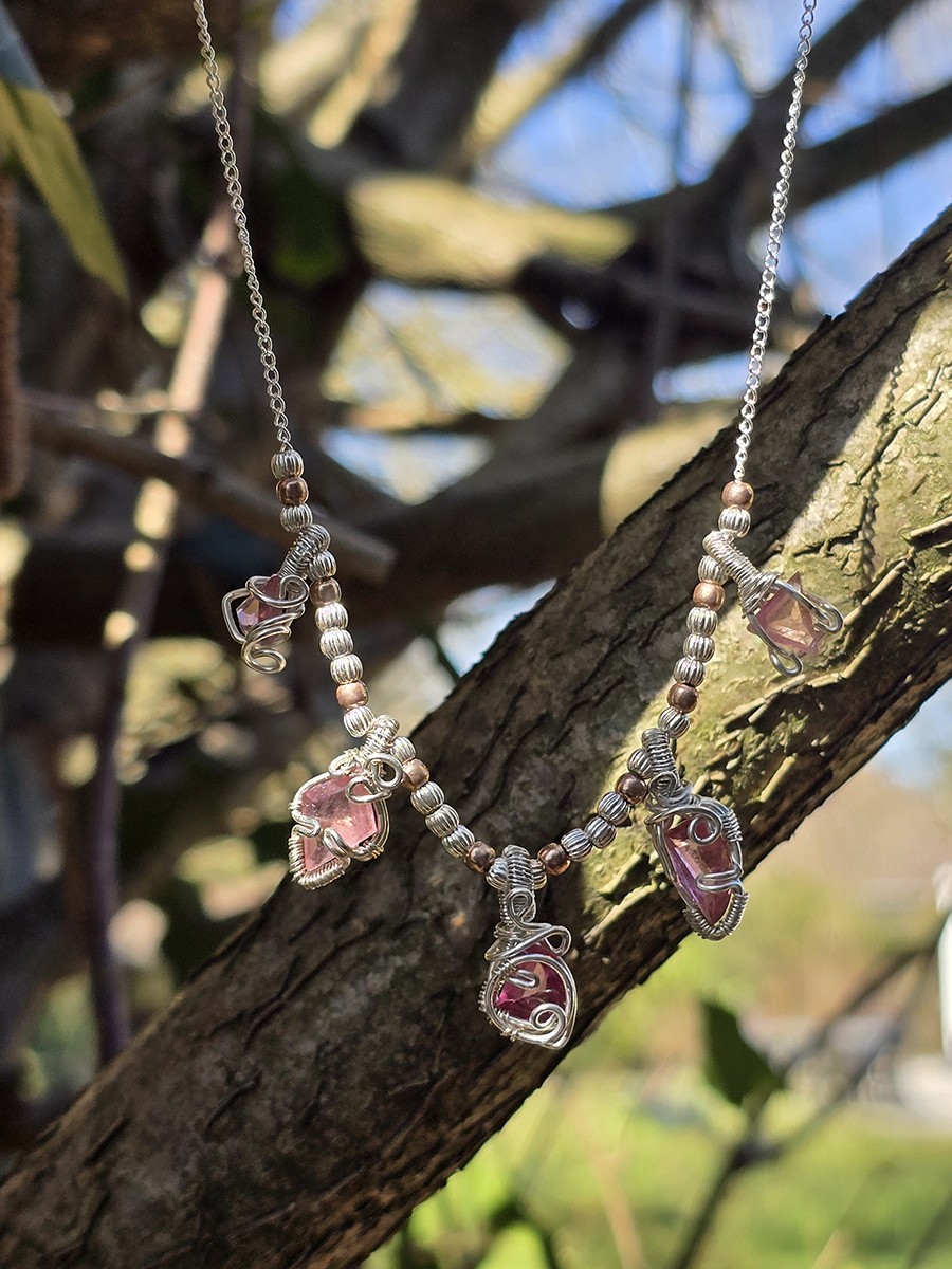 Image d'illustration du produit Collier en argent et petites tourmalines