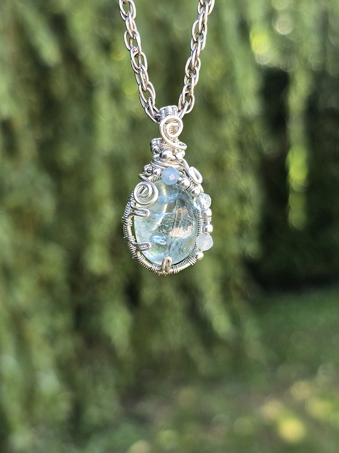 Image d'illustration du produit Pendentif aigue-marine et argent