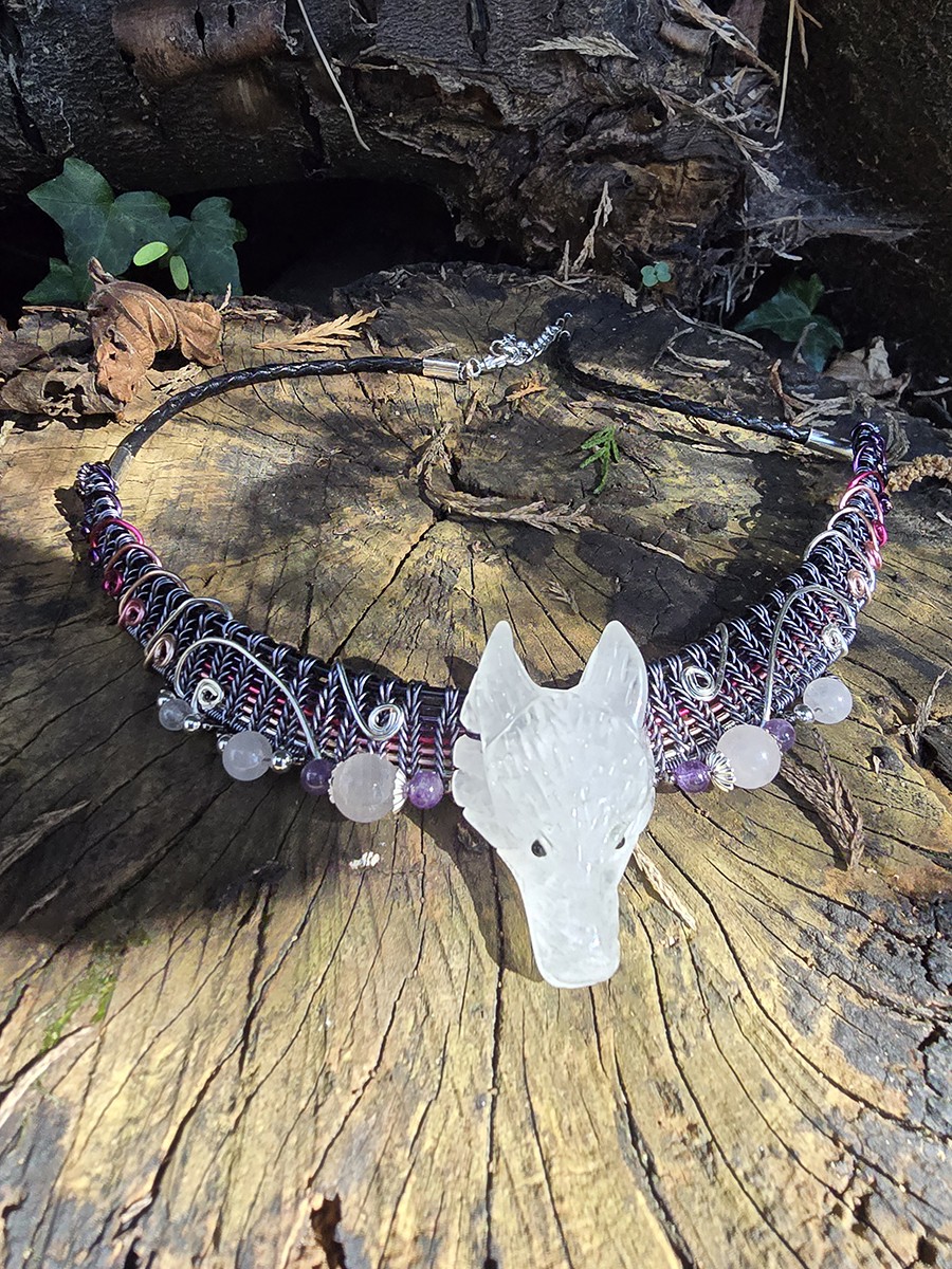 Image d'illustration du produit Collier tressé Loup blanc