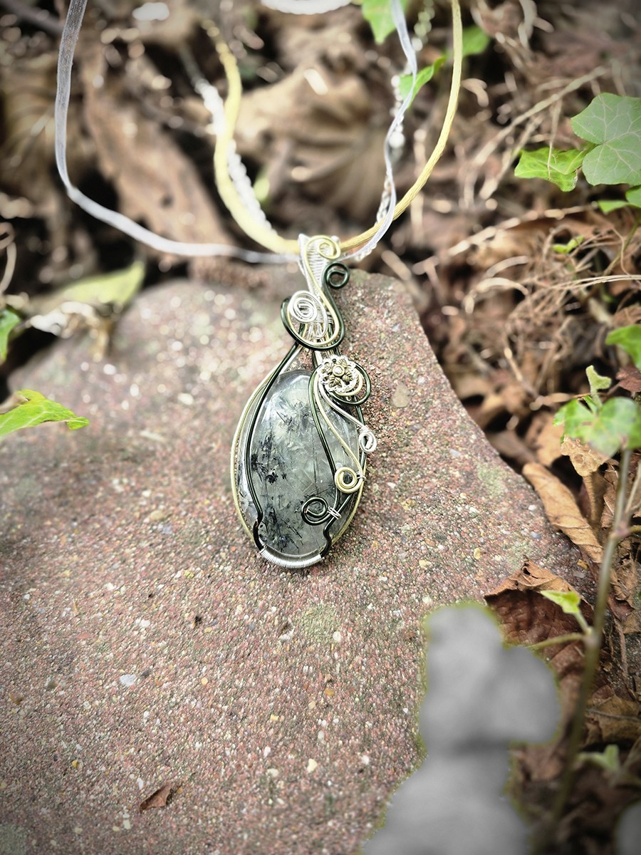 Image d'illustration du produit Pendentif Prehnite