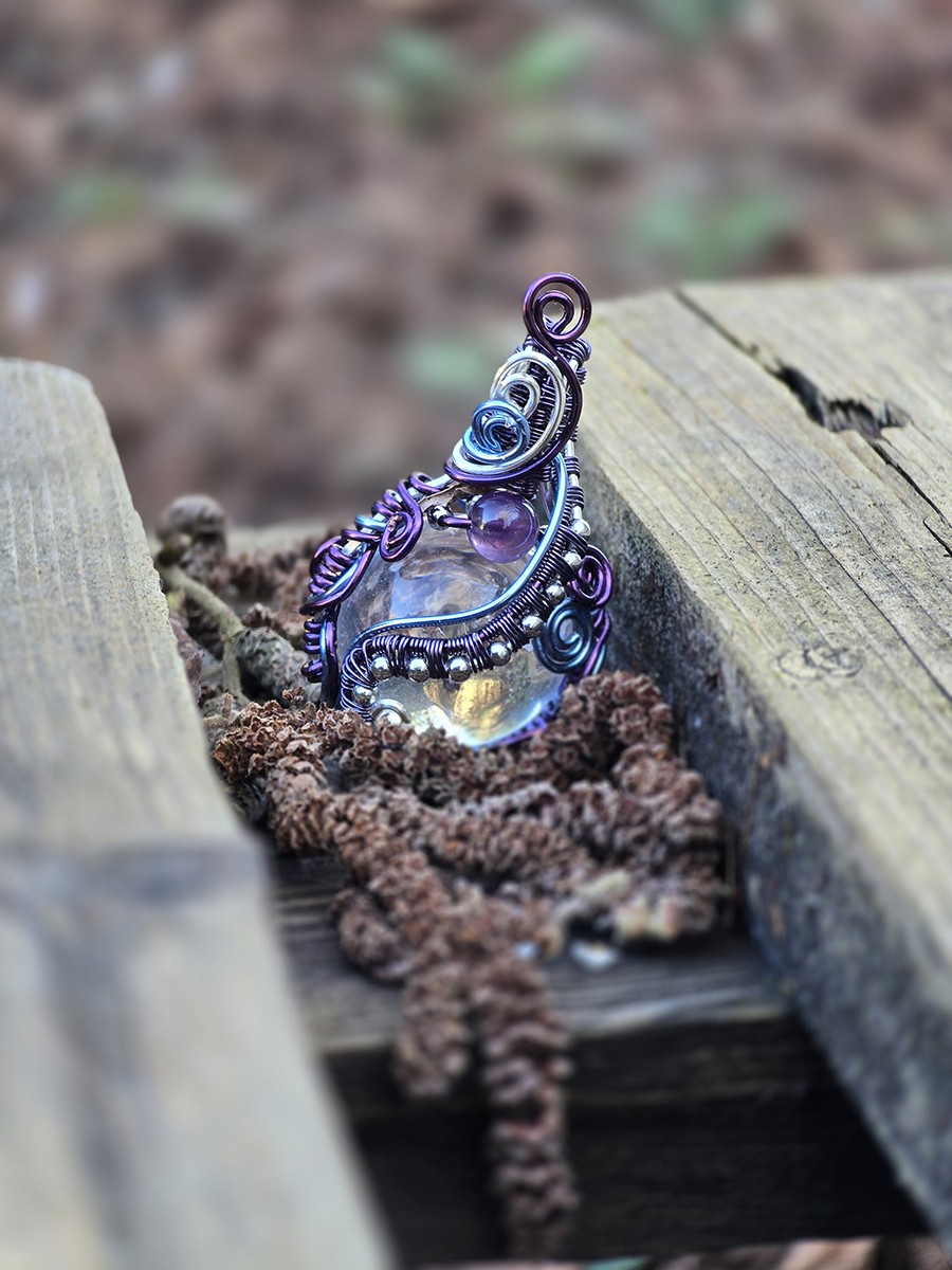Image d'illustration du produit Pendentif sphère Cristal de roche