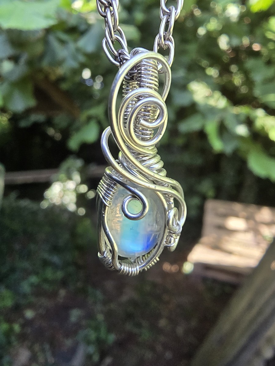 Image d'illustration du produit Pendentif péristérite et argent