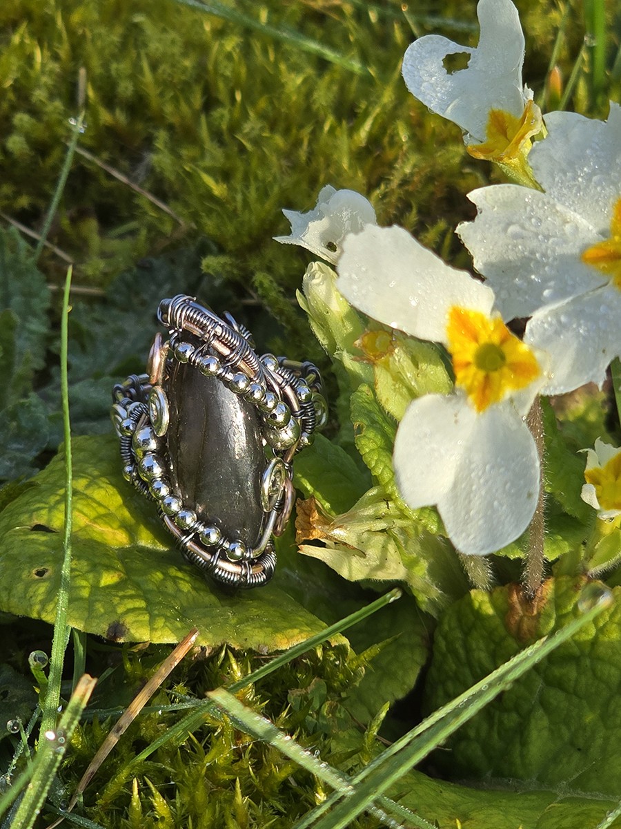 Image d'illustration du produit Bague labradorite en fuseau