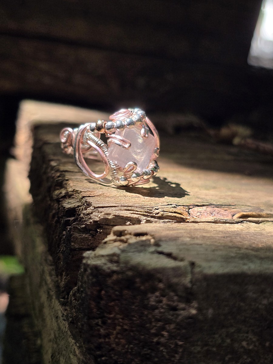 Image d'illustration du produit Bague quartz rose