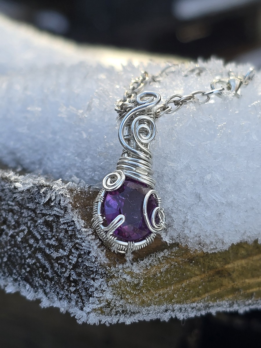 Image d'illustration du produit Pendentif en argent et alexandrite