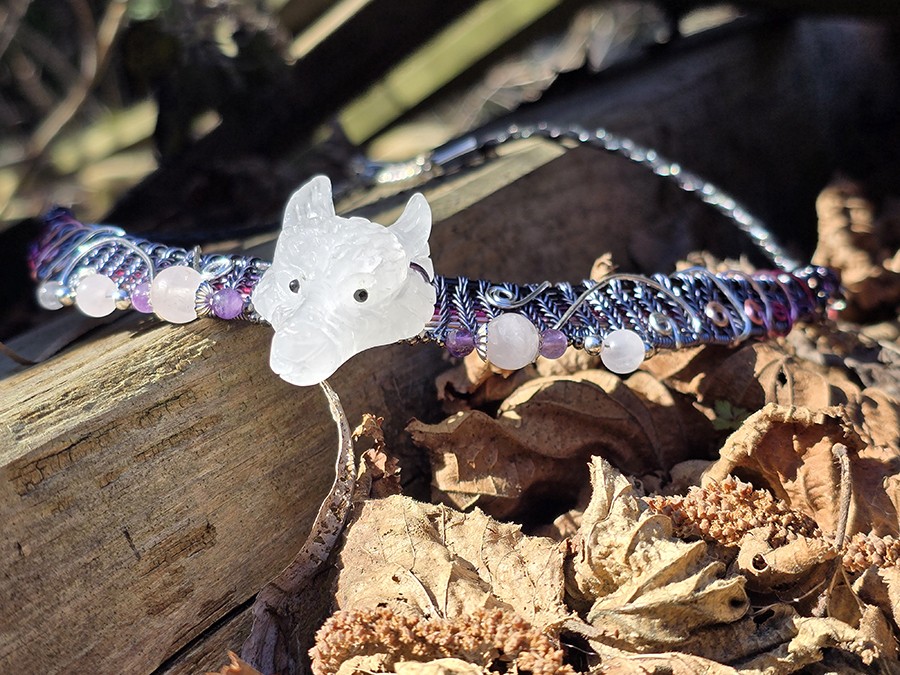 Image d'illustration du produit Collier tressé Loup blanc