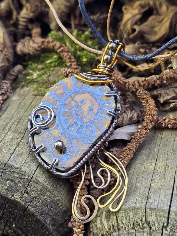 Image d'illustration du produit Pendentif ammonite pyritisée