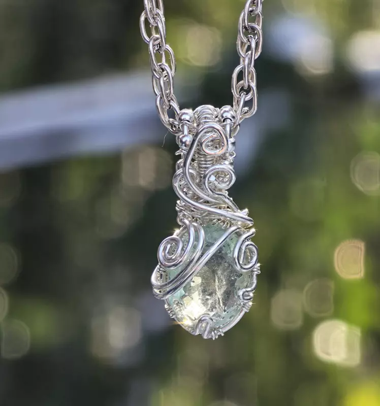 Image d'illustration du produit Pendentif argent et fluorite