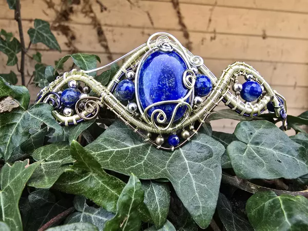 Image de couverture du produit Couronne Lapis lazuli