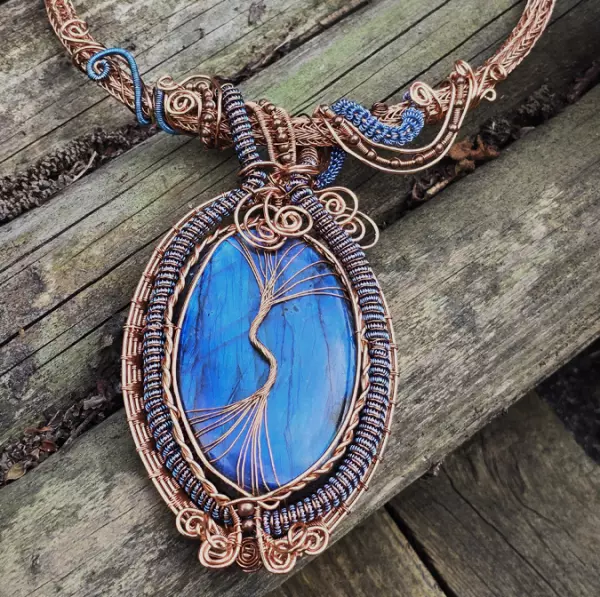Image de couverture du produit Grand collier "vague"