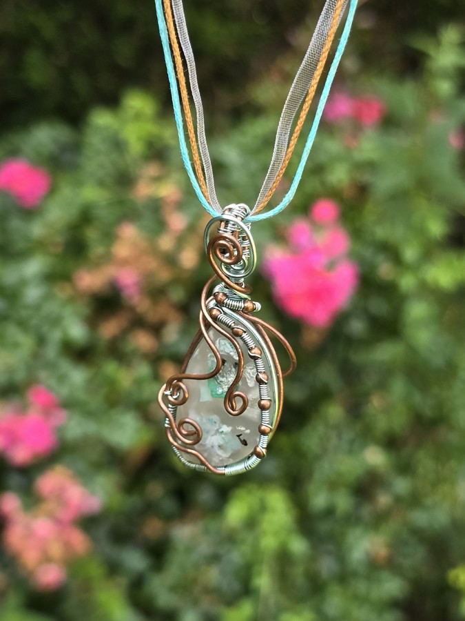 Image d'illustration du produit Pendentif agate cuprifère à chrysocolle