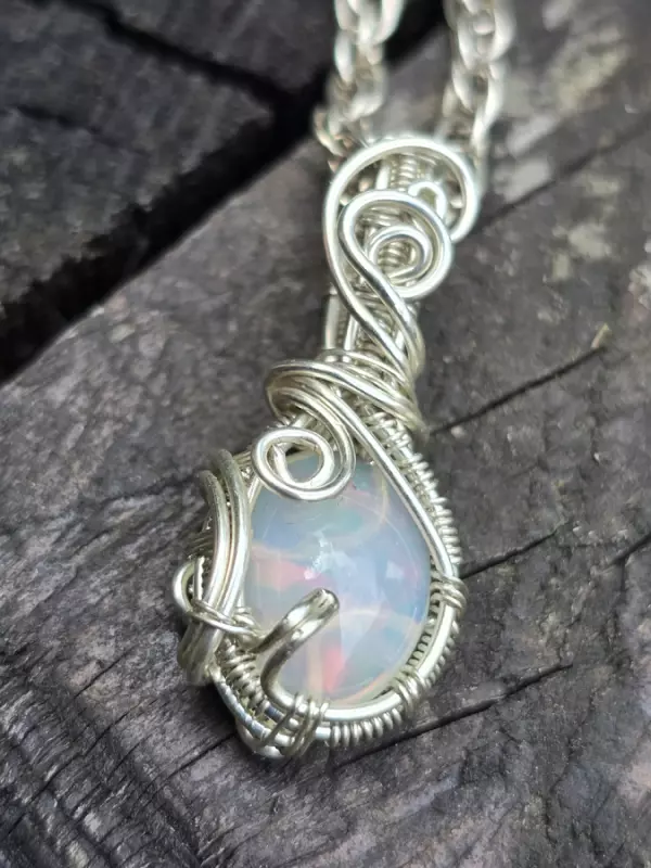 Image d'illustration du produit Pendentif argent et opale wello