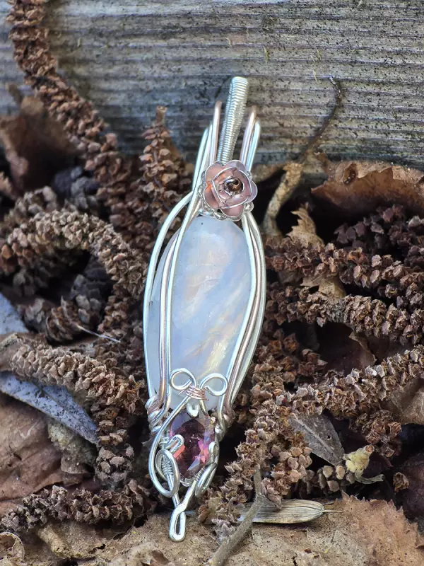 Image d'illustration du produit Pendentif péristérite et tourmaline