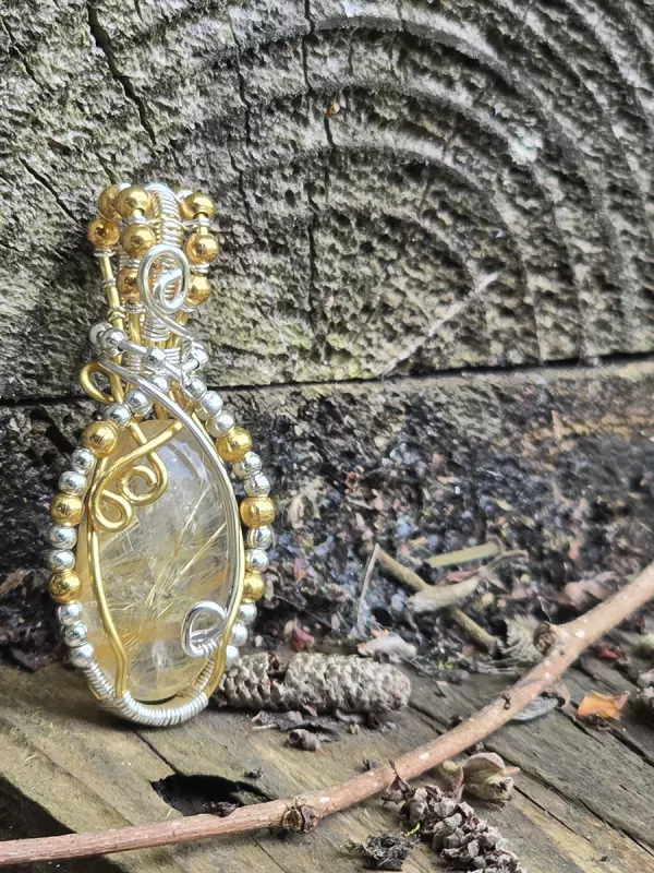Image d'illustration du produit Pendentif quartz à rutile