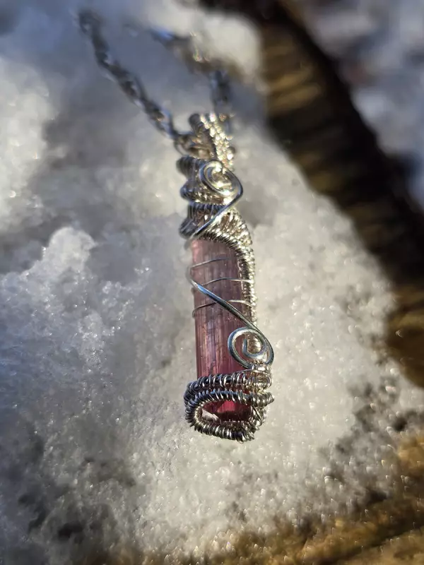Image d'illustration du produit Pendentif argent et prisme de tourmaline