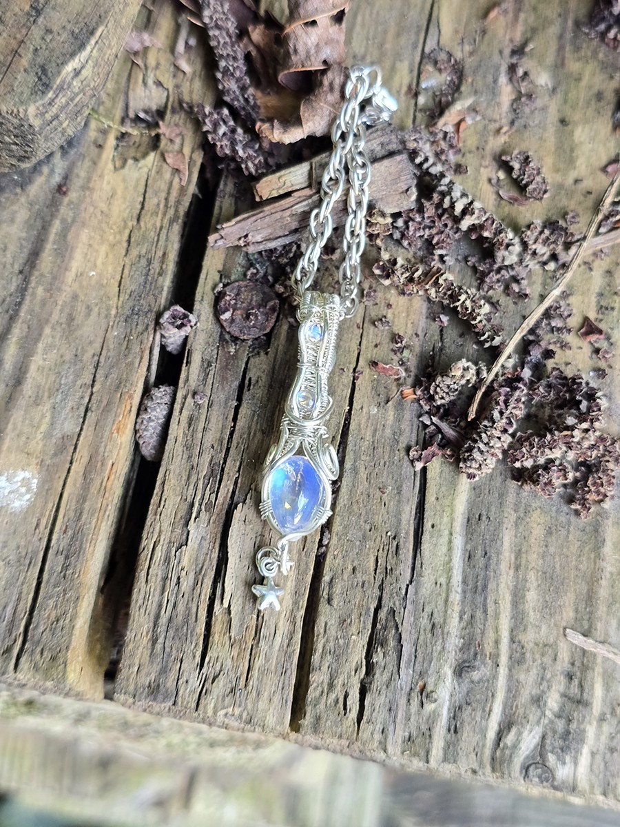 Image d'illustration du produit Pendentif péristérites et argent