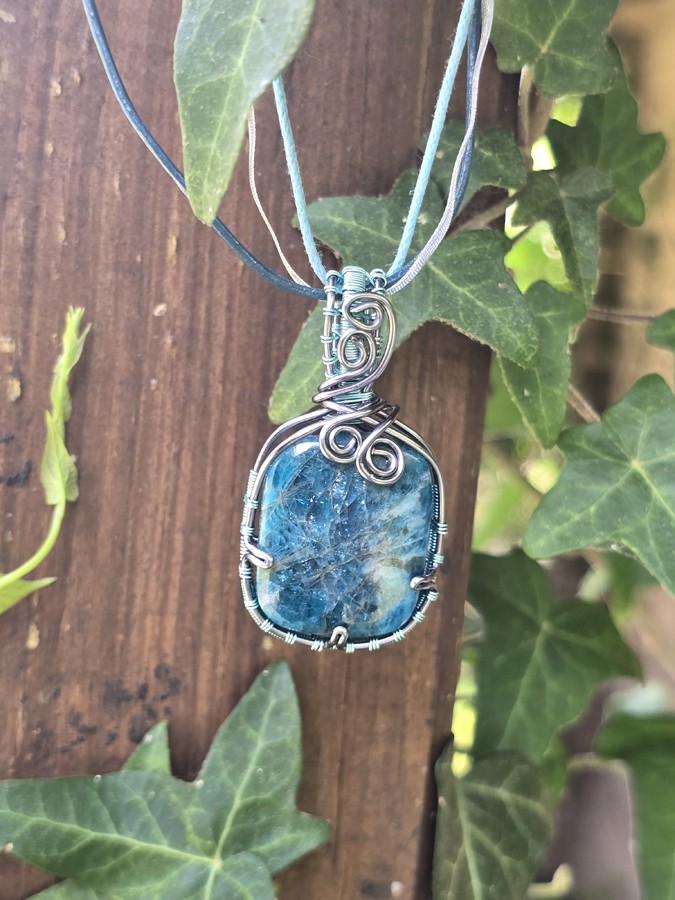 Image d'illustration du produit Pendentif apatite