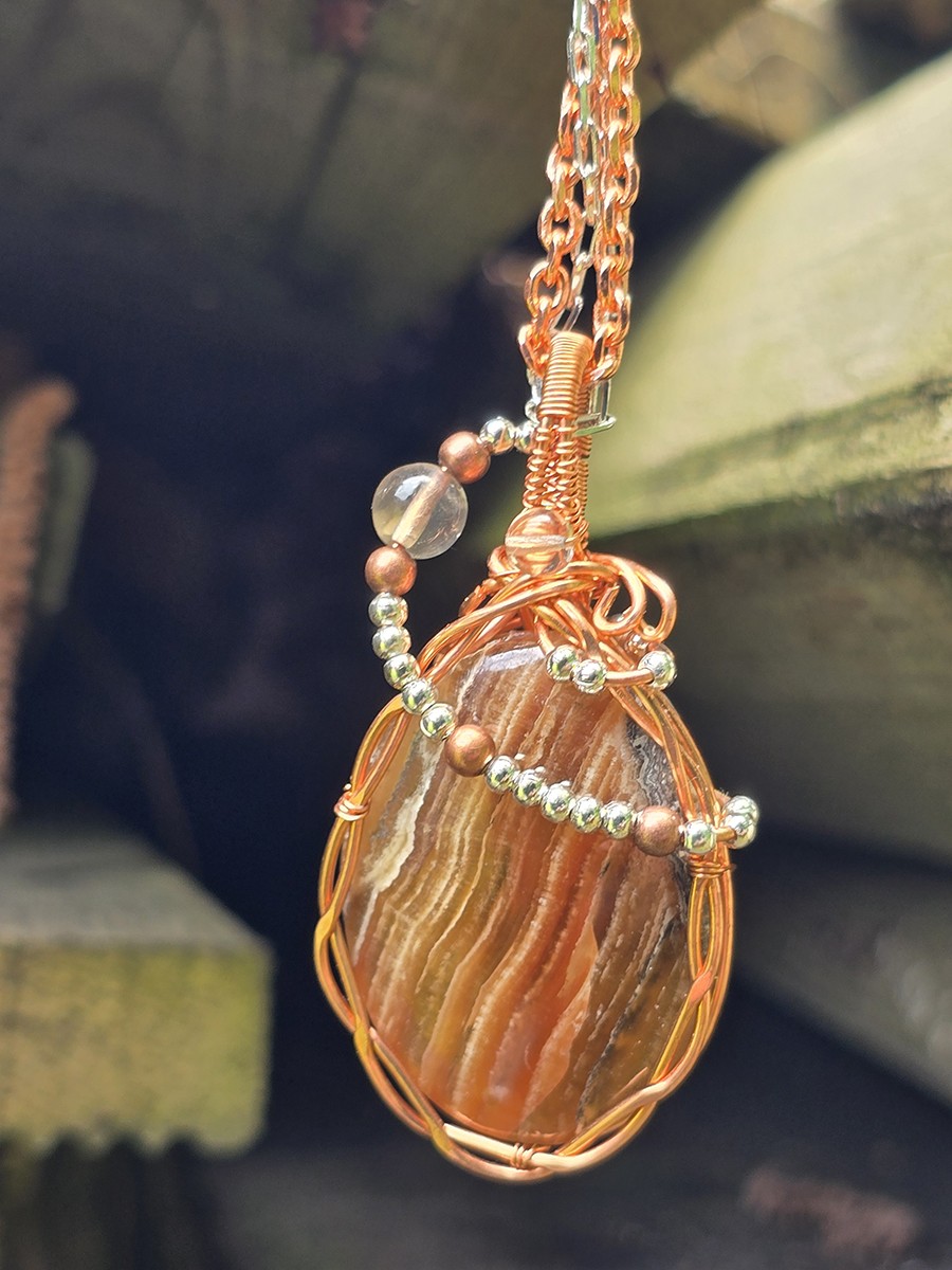 Image d'illustration du produit Pendentif fluorite miel