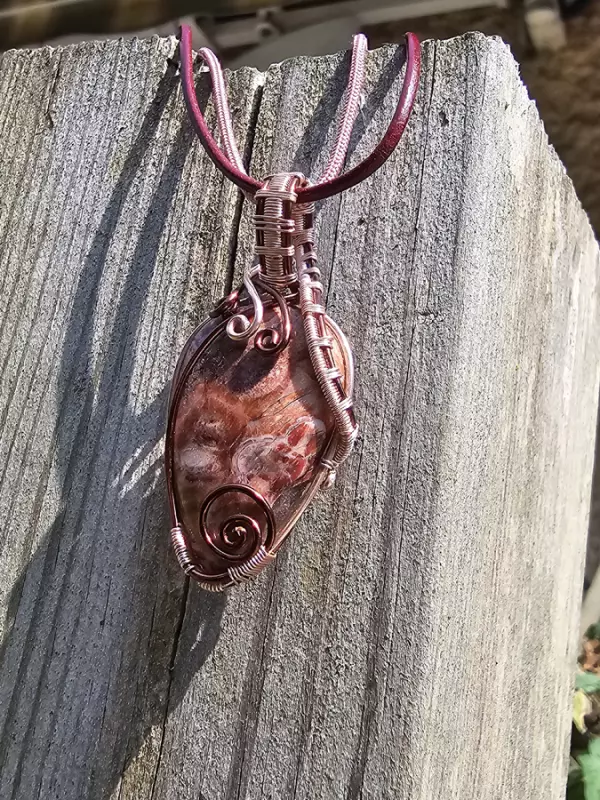 Image d'illustration du produit Pendentif racine fossile