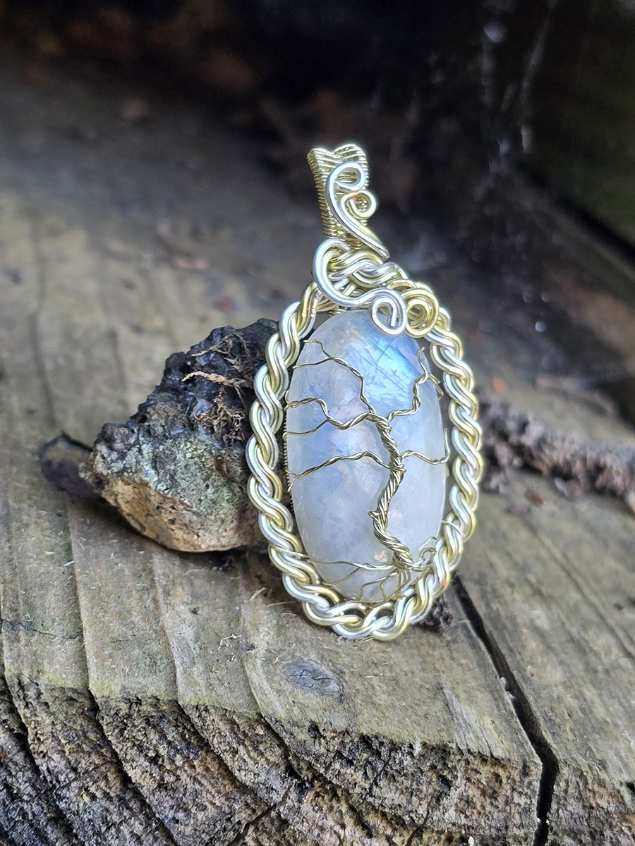 Image de couverture du produit Pendentif péristérite arbre doré