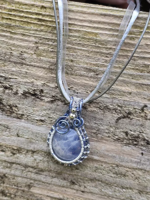 Image d'illustration du produit Pendentif saphir