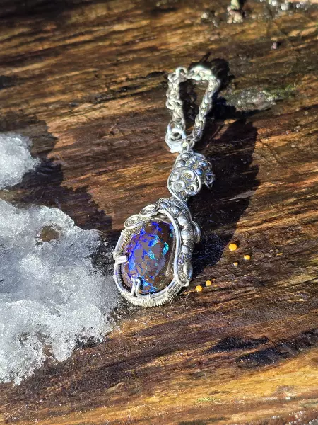 Image de couverture du produit Pendentif opale boulder et argent