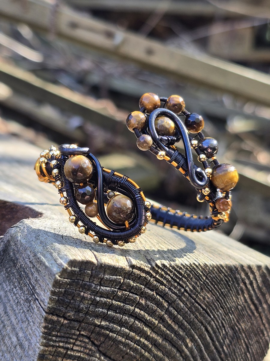 Image de couverture du produit Bracelet serpent oeil-de-tigre