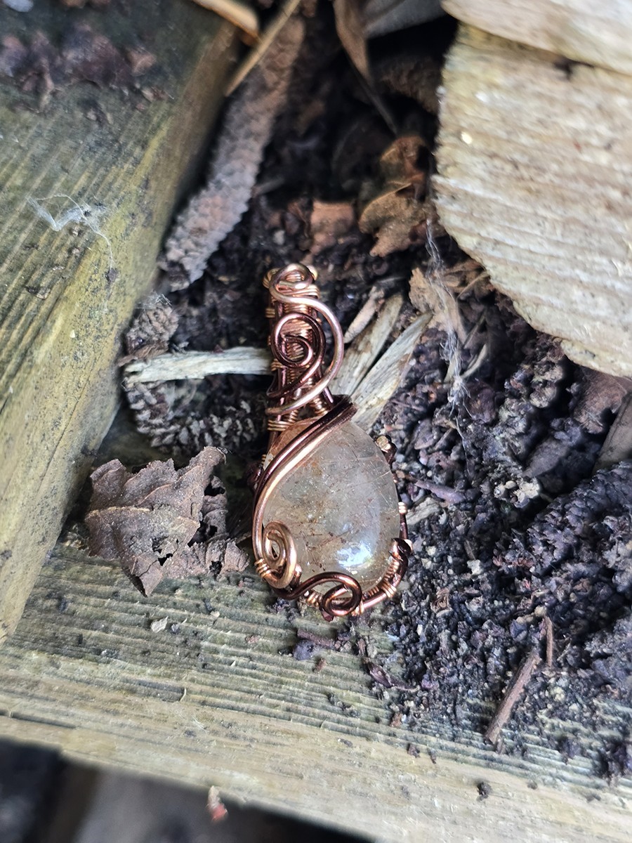 Image d'illustration du produit Pendentif quartz lodolite