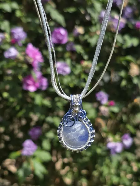 Image de couverture du produit Pendentif saphir