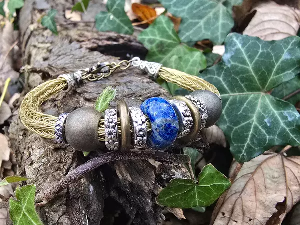 Image de couverture du produit Bracelet tressé laiton et lapis lazuli