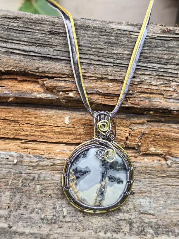 Image d'illustration du produit Pendentif jaspe maligano