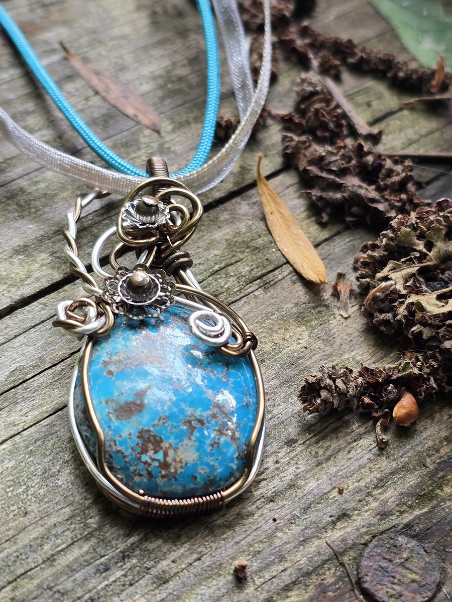 Image d'illustration du produit Pendentif turquoise