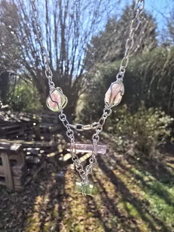 Image d'illustration du produit Collier argent et tourmalines brutes