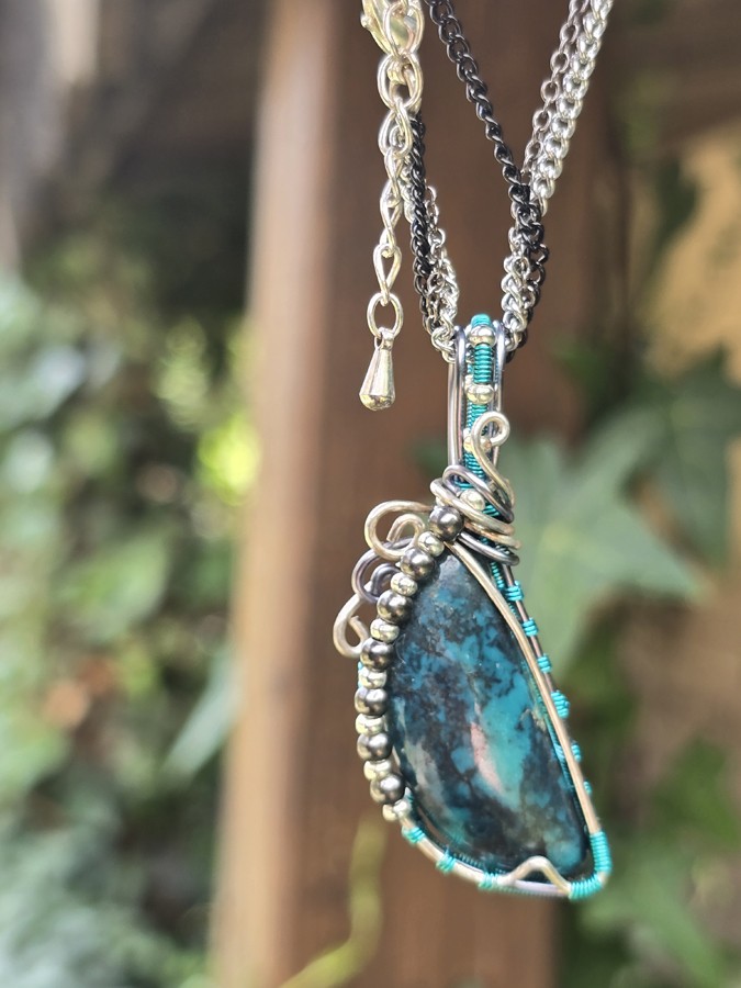 Image d'illustration du produit Pendentif turquoise de Hubei