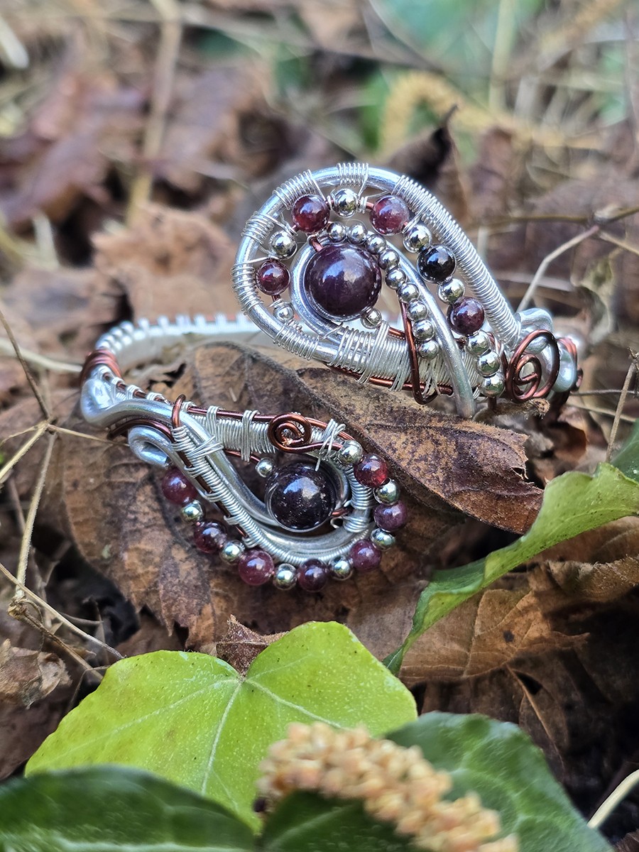 Image de couverture du produit Bracelet serpent grenat