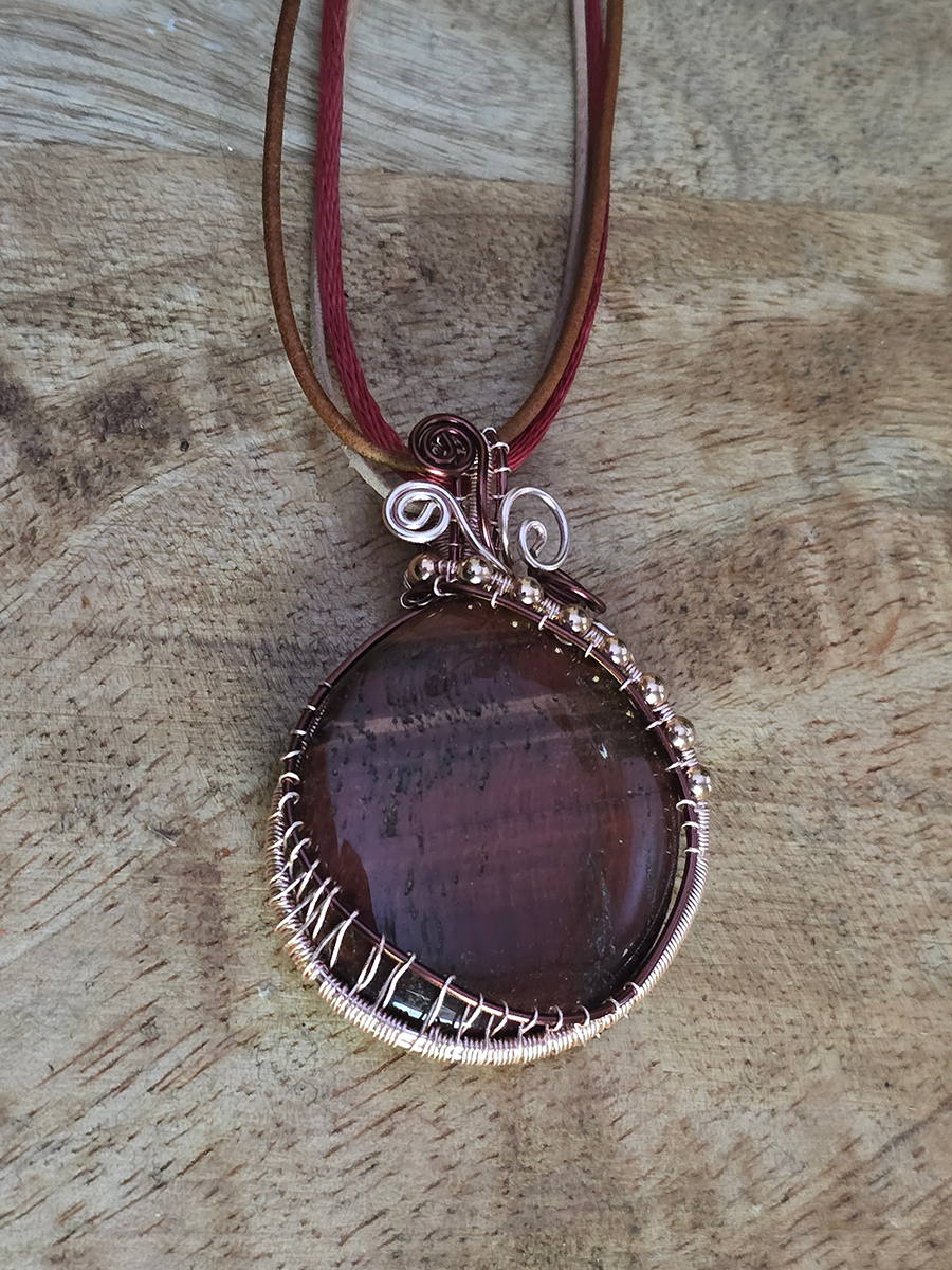 Image d'illustration du produit Pendentif oeil-de-taureau