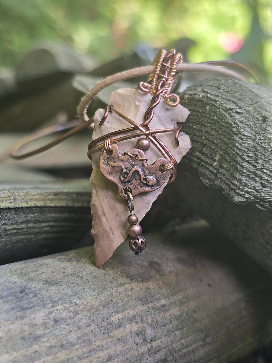 Image de couverture du produit Pendentif pointe de flèche en jaspe