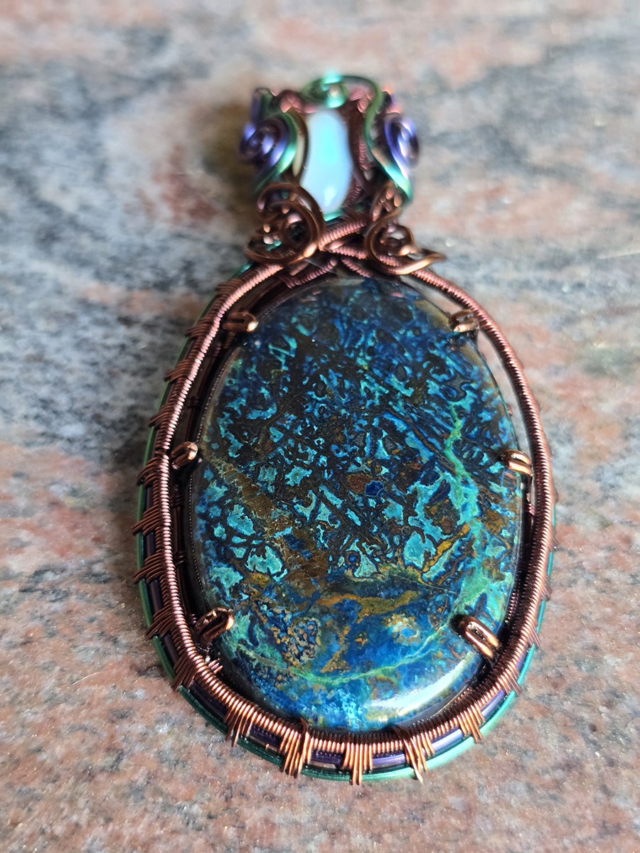Image de couverture du produit à la une Pendentif Azurite, malachite et opale wello